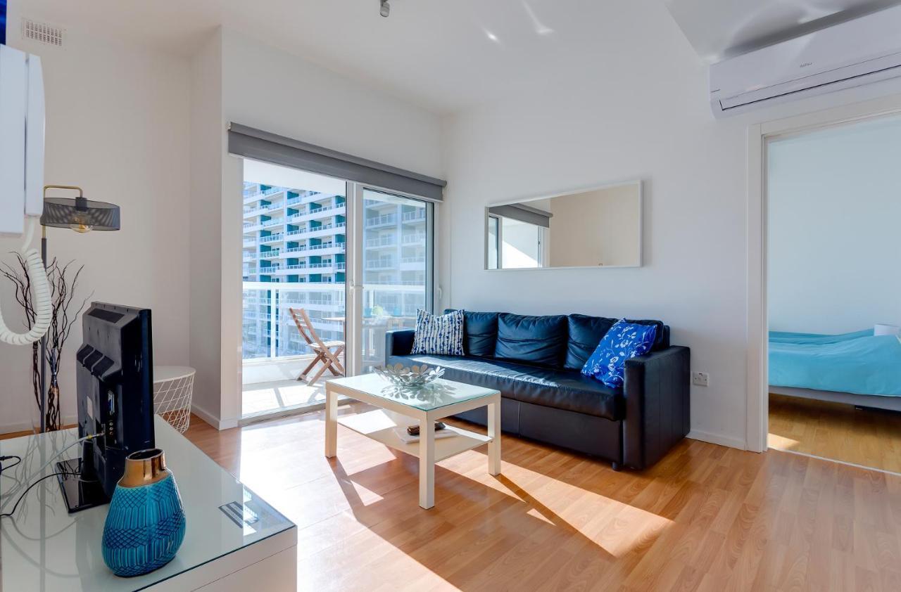 Apartment With Stunning Seaviews スリーマ エクステリア 写真
