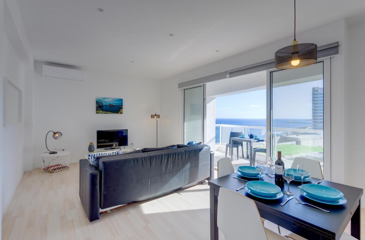Apartment With Stunning Seaviews スリーマ エクステリア 写真